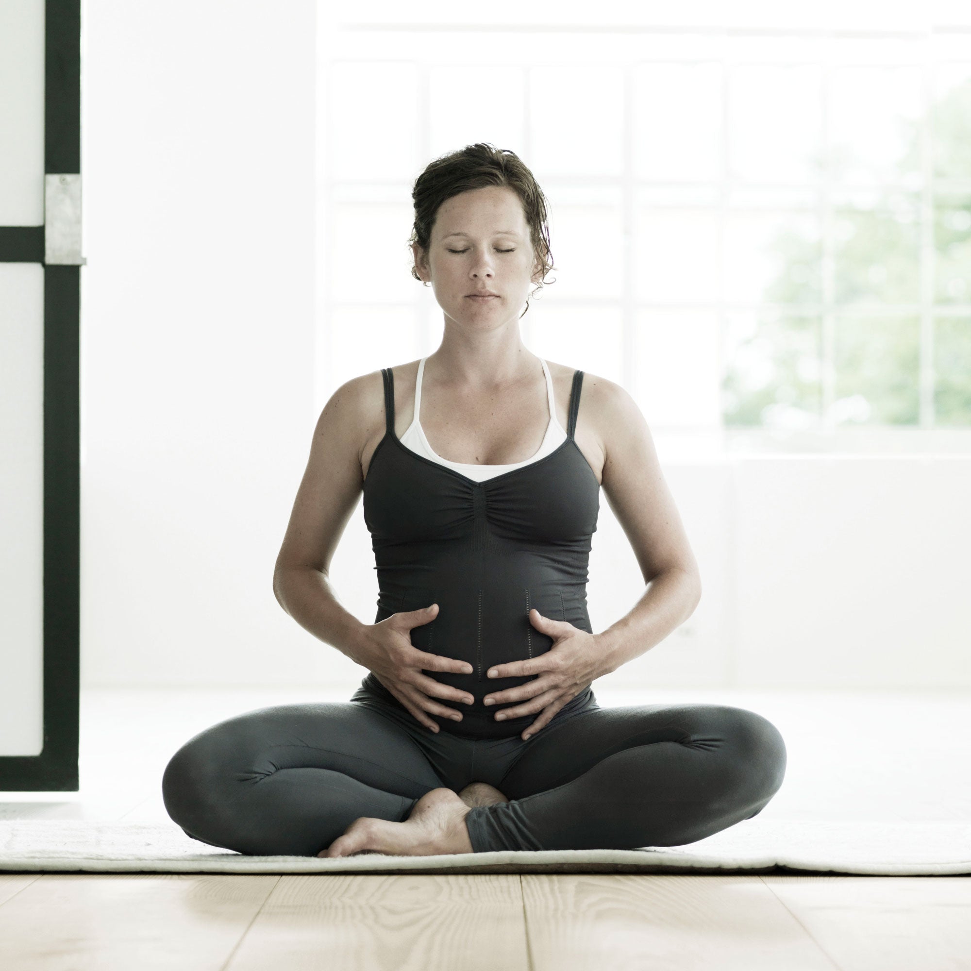 Gravid Yoga Video