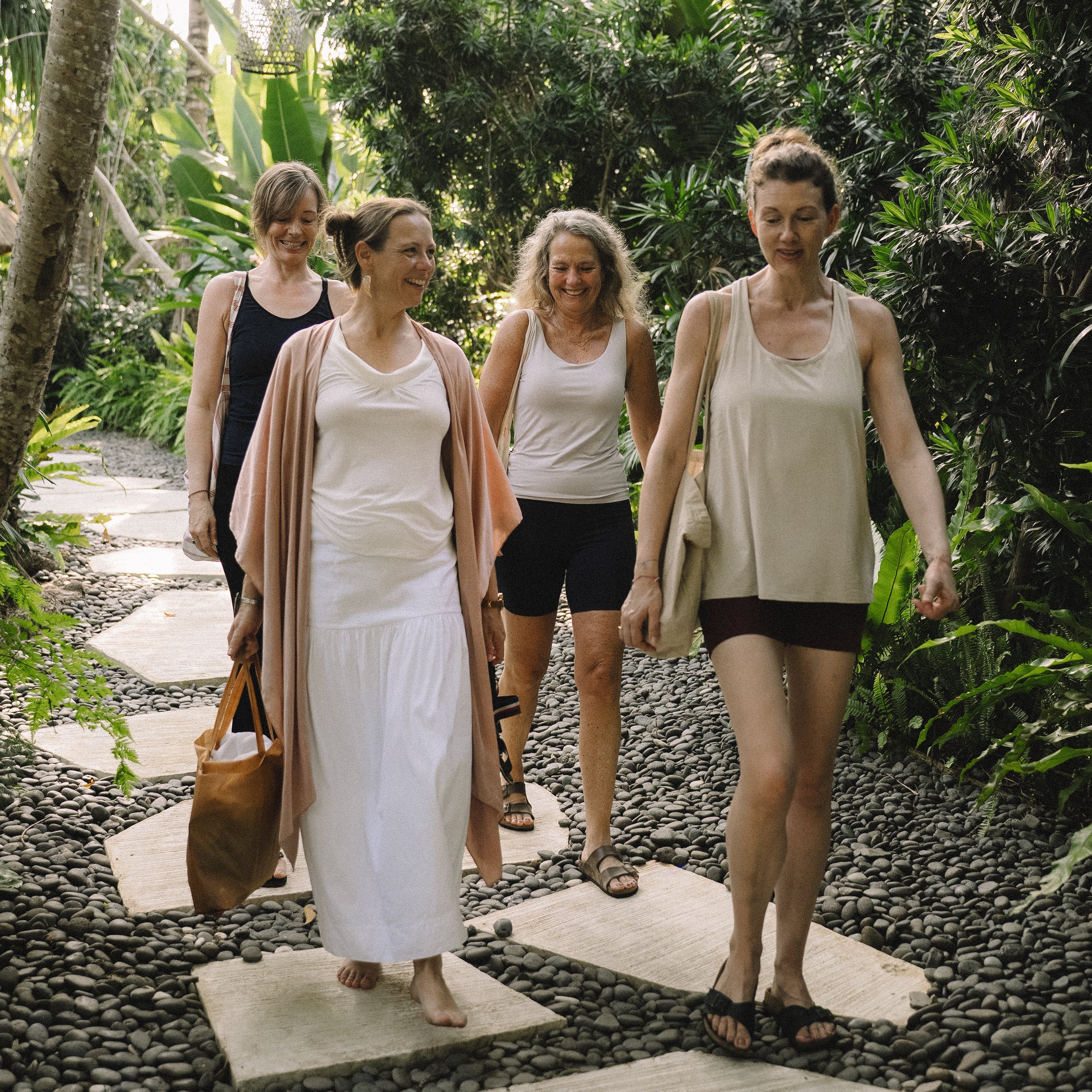 Yang & Somatics: Yin Unwind Uddannelse på Bali start d. 16. nov. (DEPOSITUM)