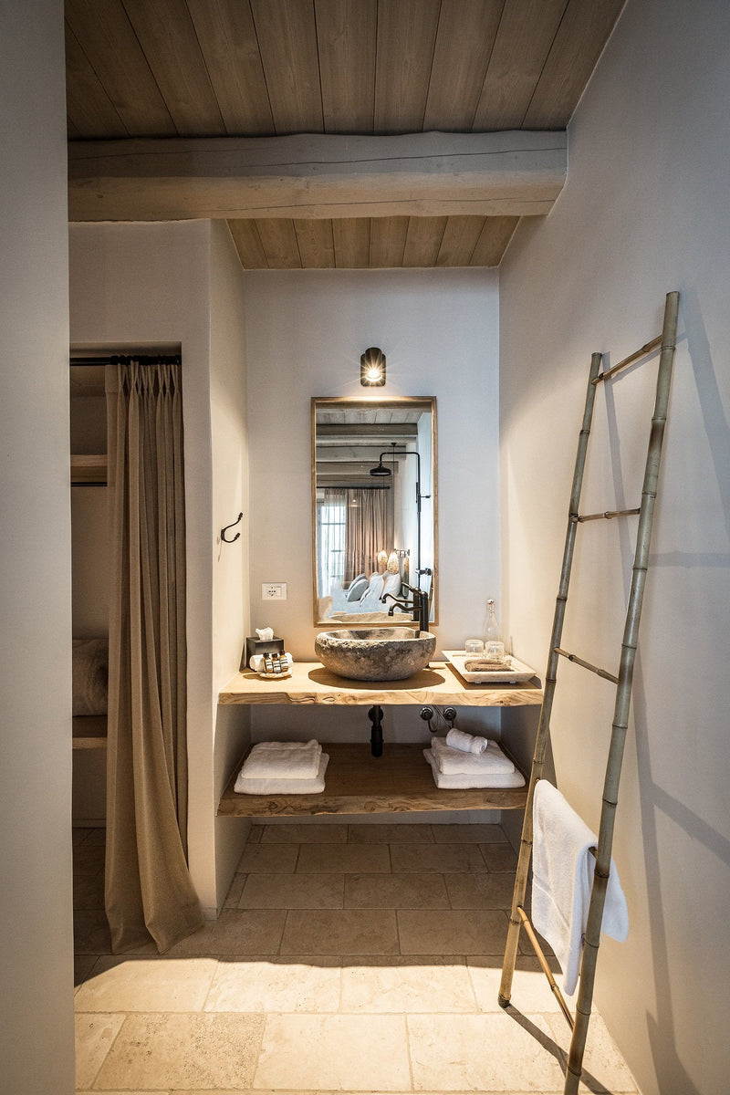 BUSTRANSFER til SISTERHOOD Yoga & Mindfulness Retreat i Italien 2023
